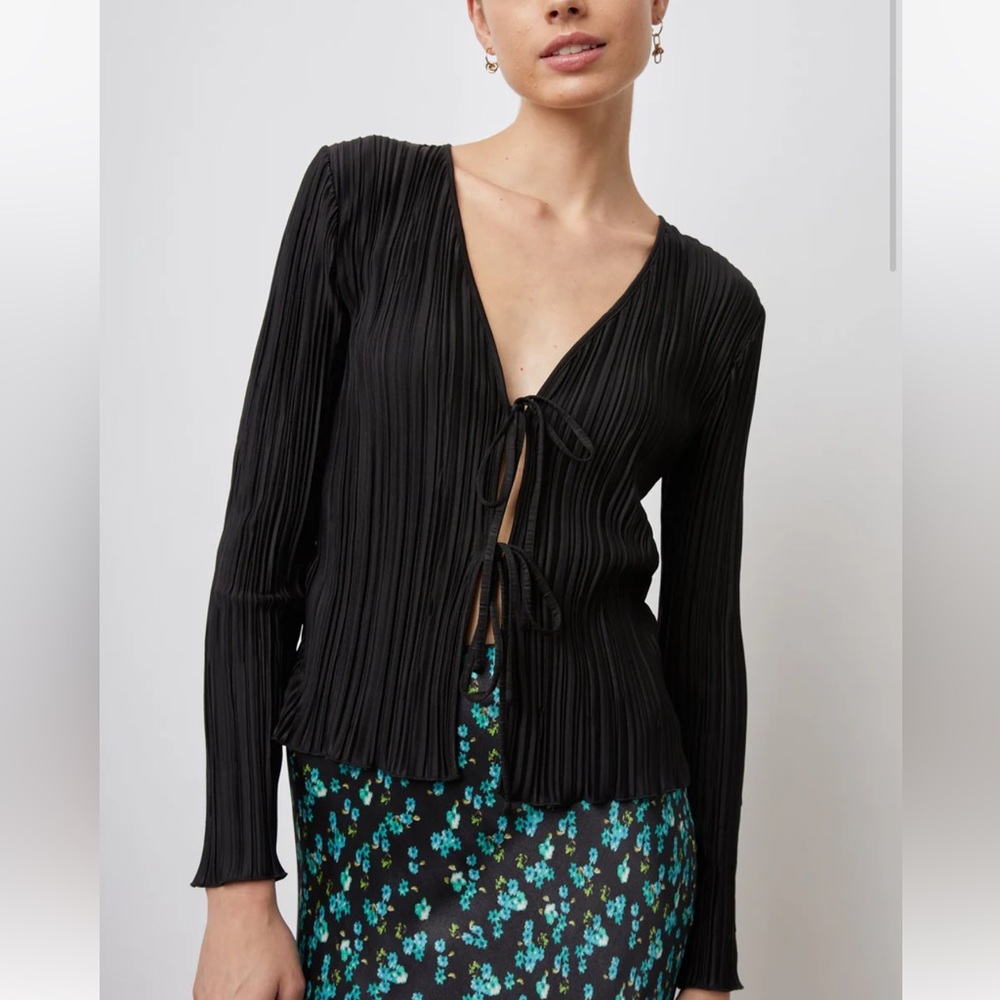 Rails Bethany Top In Black. Size Medium - image 2